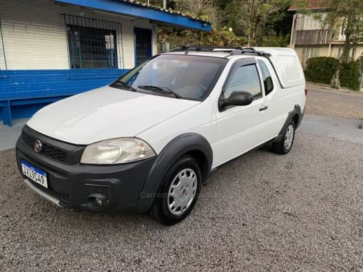 FIAT - STRADA - 2014/2014 - Branca - Sob Consulta
