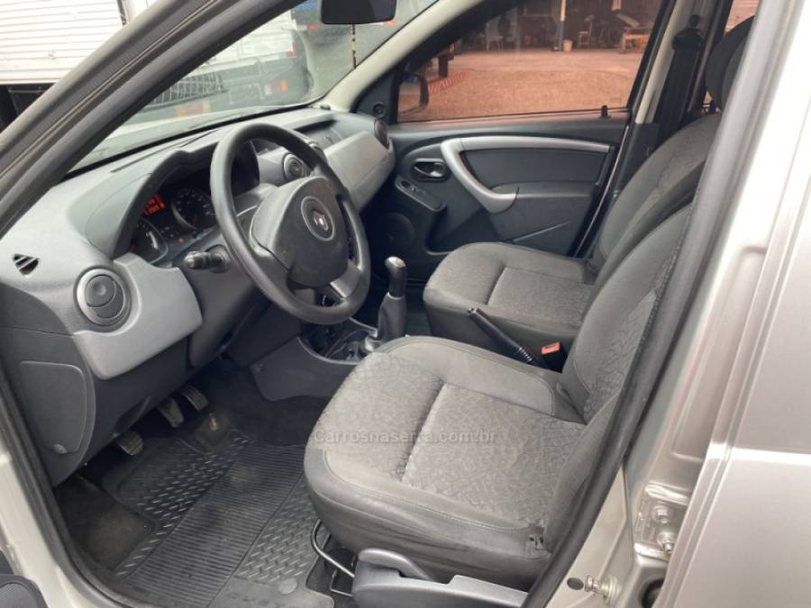 RENAULT - DUSTER - 2012/2013 - Prata - Sob Consulta