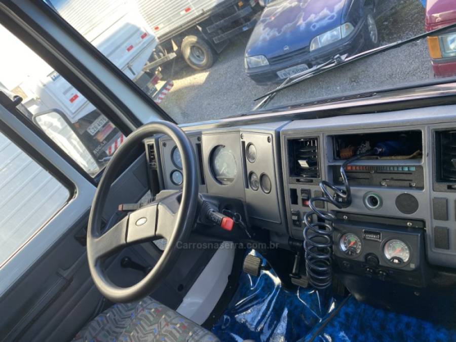 FORD - CARGO 815 - 2004/2004 - Branca - Sob Consulta