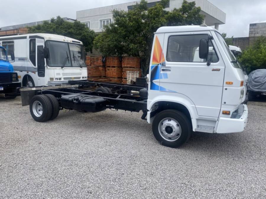 VOLKSWAGEN - 8-140 - 1998/1998 - Branca - Sob Consulta