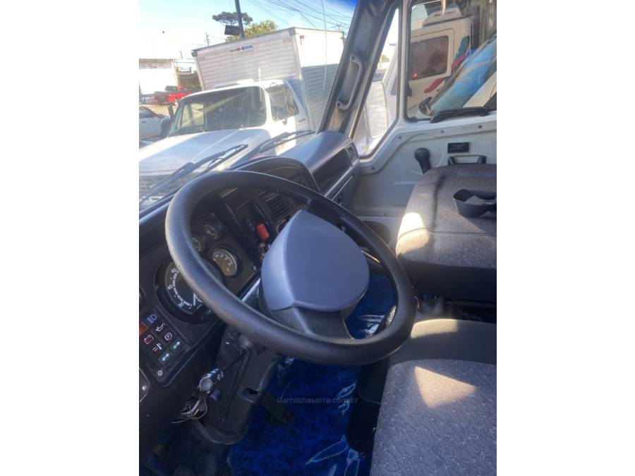 AGRALE - 8500 - 1998/1998 - Branca - Sob Consulta