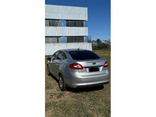 FORD - FIESTA - 2011/2012 - Prata - Sob Consulta