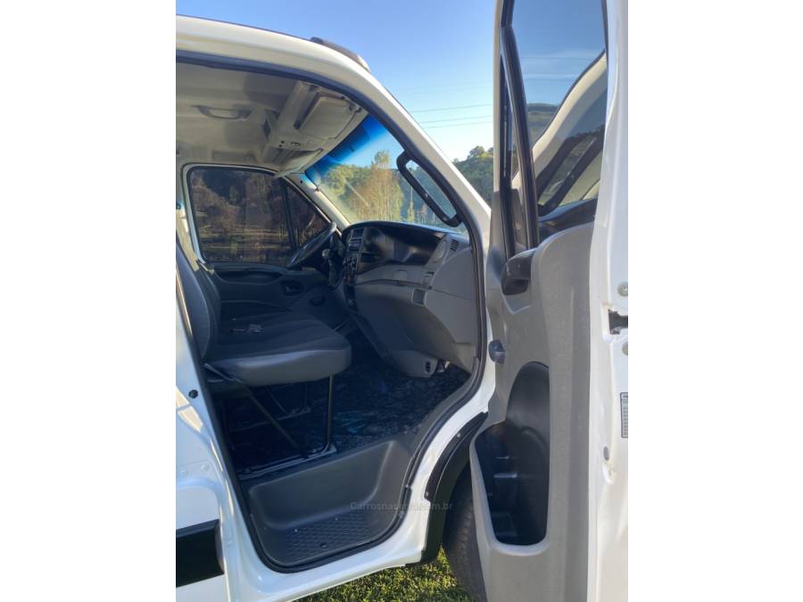 IVECO - DAILY - 2013/2014 - Branca - Sob Consulta