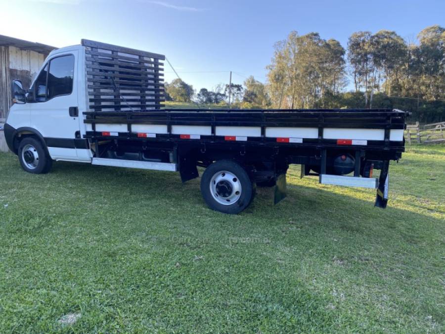 IVECO - DAILY - 2013/2014 - Branca - Sob Consulta