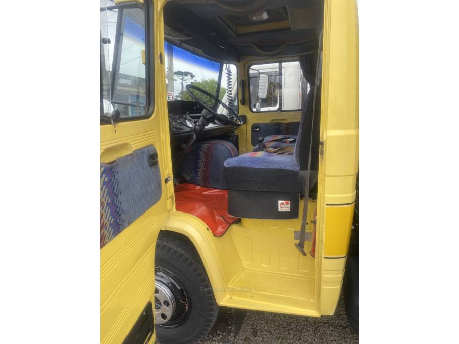 MERCEDES-BENZ - 608 - 1977/1977 - Amarela - Sob Consulta